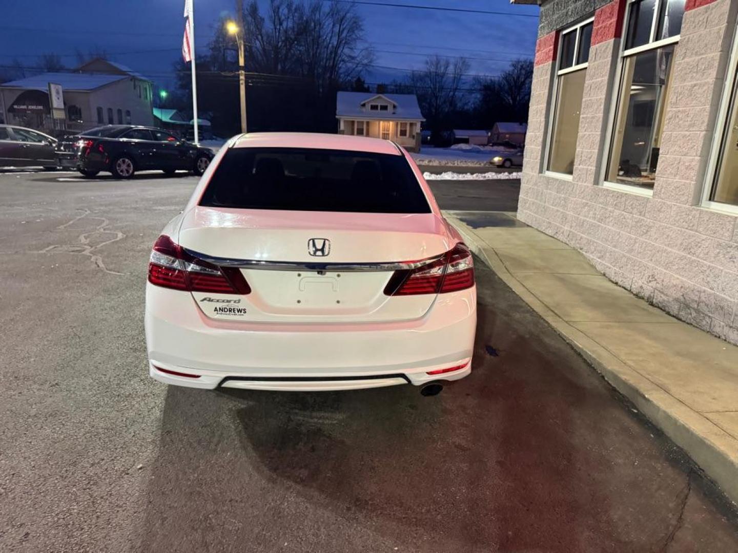 2016 WHITE HONDA ACCORD LX (1HGCR2F34GA) with an 2.4L engine, Continuously Variable transmission, located at 3100 Covert Avenue, Evansville, IN, 47714, (812) 473-4492, 37.955418, -87.512238 - Photo#3