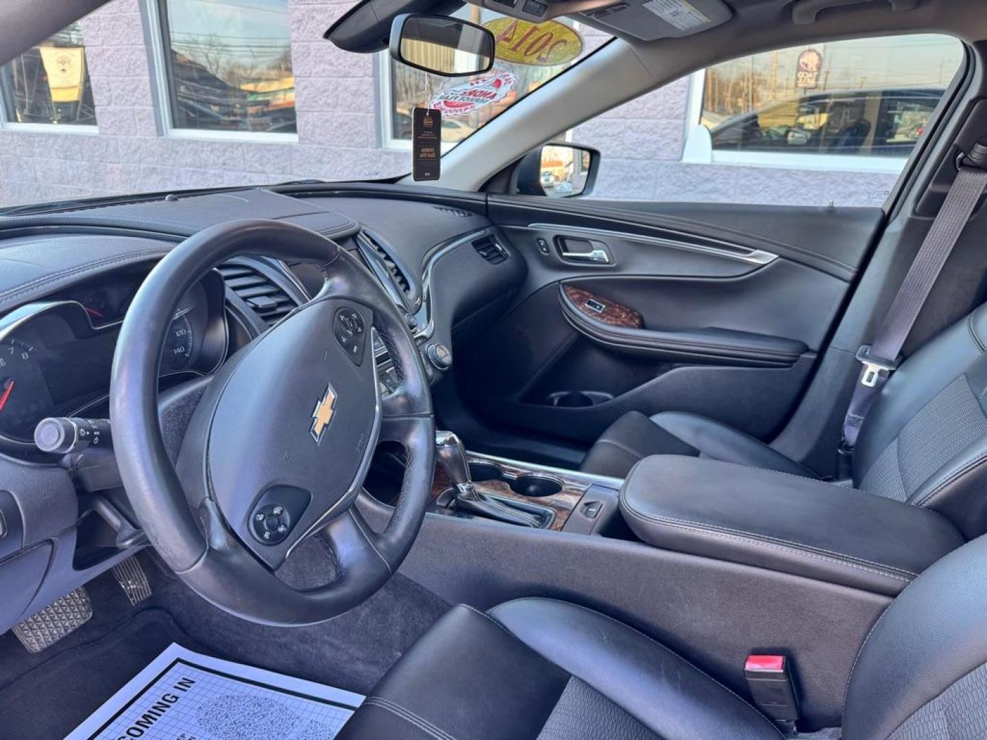 2014 BLACK CHEVROLET IMPALA LT (2G1125S38E9) with an 3.6L engine, Automatic transmission, located at 3100 Covert Avenue, Evansville, IN, 47714, (812) 473-4492, 37.955418, -87.512238 - Photo#4