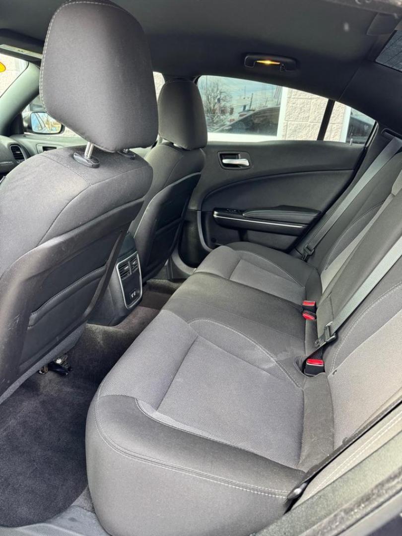 2018 GRAY DODGE CHARGER SXT (2C3CDXBG7JH) with an 3.6L engine, Automatic transmission, located at 3100 Covert Avenue, Evansville, IN, 47714, (812) 473-4492, 37.955418, -87.512238 - Photo#6