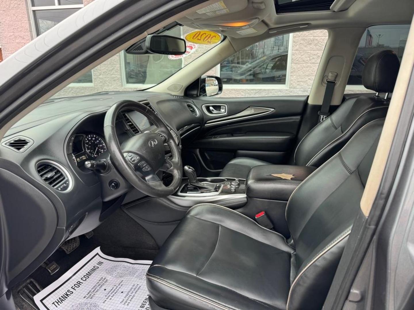 2020 GRAY INFINITI QX60 LUXE (5N1DL0MM8LC) with an 3.5L engine, Continuously Variable transmission, located at 3100 Covert Avenue, Evansville, IN, 47714, (812) 473-4492, 37.955418, -87.512238 - Photo#4