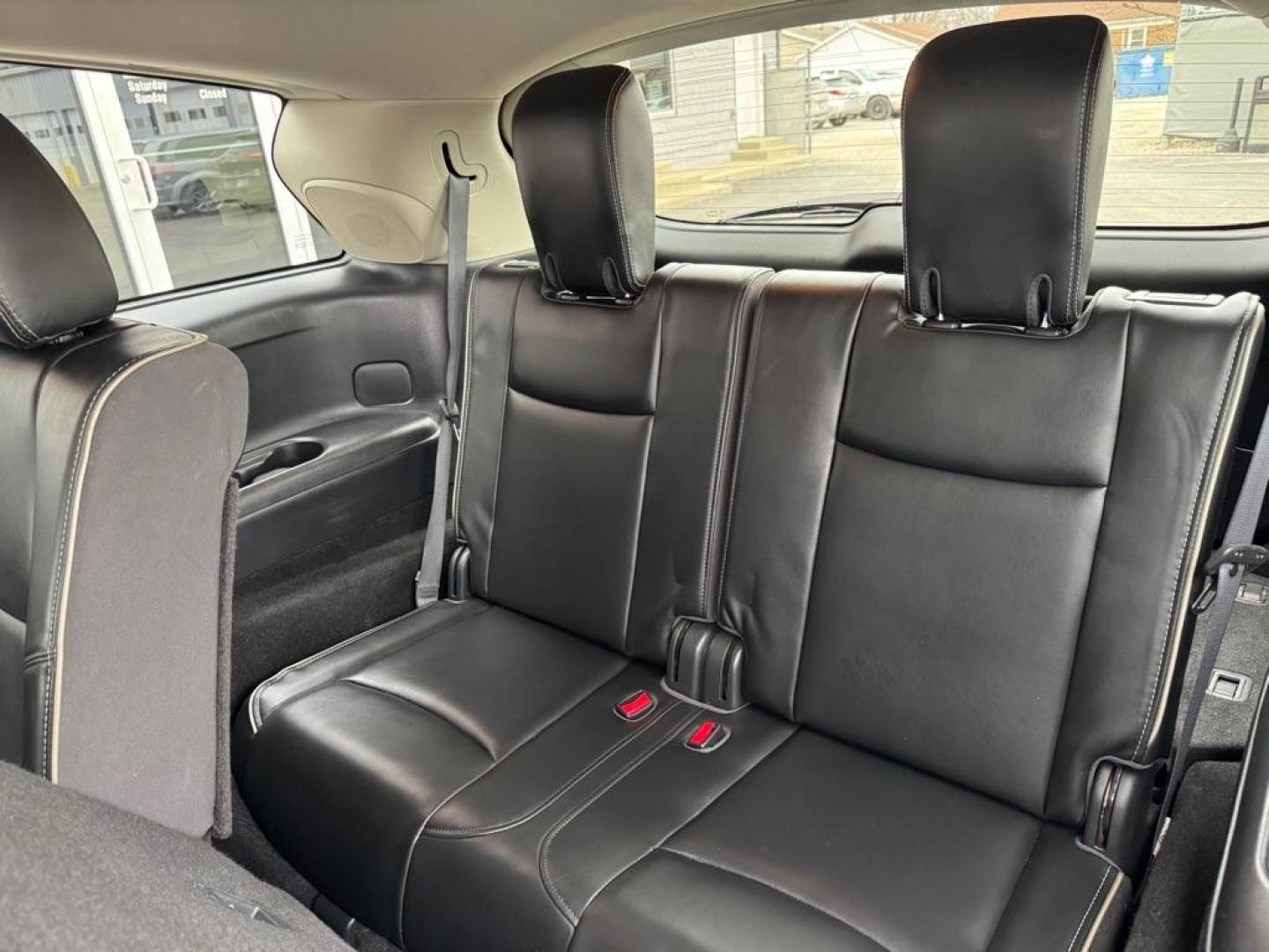 2020 GRAY INFINITI QX60 LUXE (5N1DL0MM8LC) with an 3.5L engine, Continuously Variable transmission, located at 3100 Covert Avenue, Evansville, IN, 47714, (812) 473-4492, 37.955418, -87.512238 - Photo#6