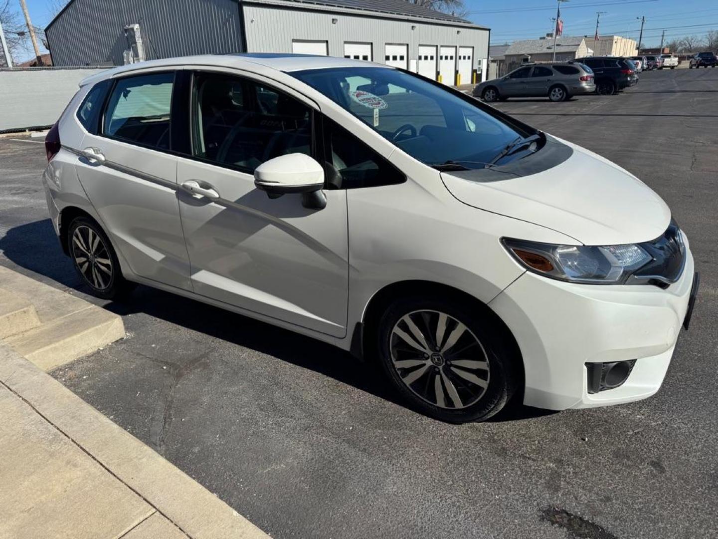 2015 WHITE HONDA FIT EX (3HGGK5H82FM) with an 1.5L engine, Continuously Variable transmission, located at 3100 Covert Avenue, Evansville, IN, 47714, (812) 473-4492, 37.955418, -87.512238 - Photo#2