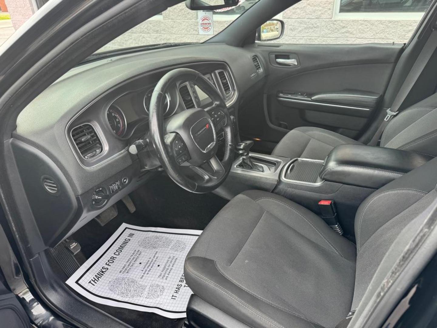 2015 BLACK DODGE CHARGER SE (2C3CDXBGXFH) with an 3.6L engine, Automatic transmission, located at 3100 Covert Avenue, Evansville, IN, 47714, (812) 473-4492, 37.955418, -87.512238 - Photo#4