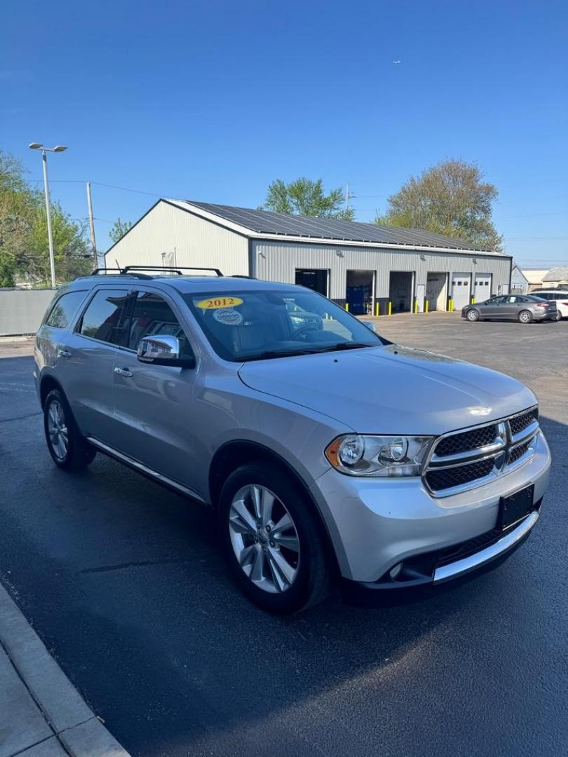 2012 GRAY DODGE DURANGO CREW (1C4RDJDG5CC) with an 3.6L engine, Automatic transmission, located at 3100 Covert Avenue, Evansville, IN, 47714, (812) 473-4492, 37.955418, -87.512238 - Photo#2