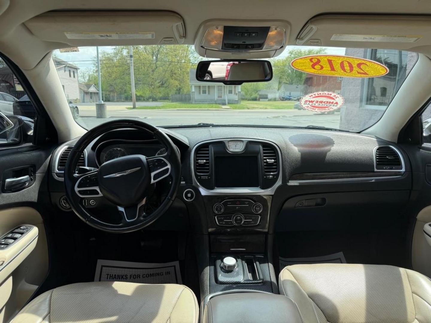 2018 WHITE CHRYSLER 300 LIMITED (2C3CCAEG8JH) with an 3.6L engine, Automatic transmission, located at 3100 Covert Avenue, Evansville, IN, 47714, (812) 473-4492, 37.955418, -87.512238 - Photo#5