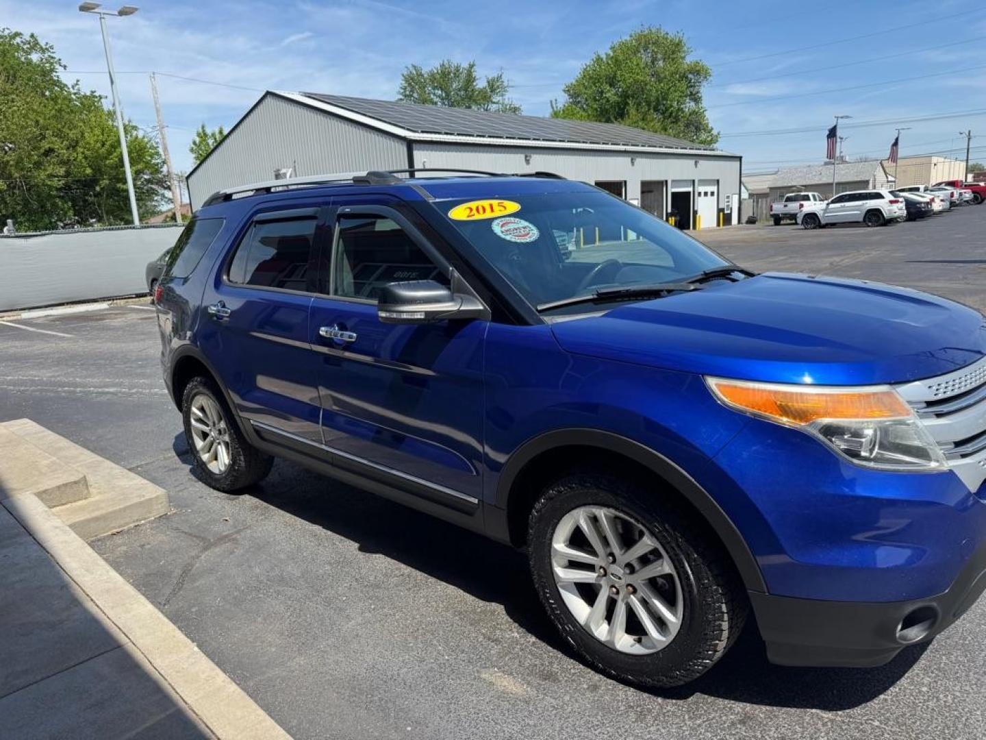 2015 BLUE FORD EXPLORER XLT (1FM5K8D85FG) with an 3.5L engine, Automatic transmission, located at 3100 Covert Avenue, Evansville, IN, 47714, (812) 473-4492, 37.955418, -87.512238 - Photo#2
