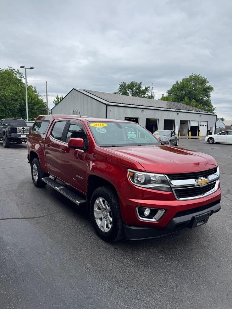 2015 RED CHEVROLET COLORADO LT (1GCGTBE30F1) with an 3.6L engine, Automatic transmission, located at 3100 Covert Avenue, Evansville, IN, 47714, (812) 473-4492, 37.955418, -87.512238 - Photo#2