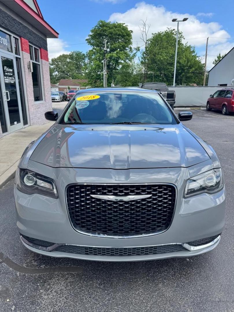 2018 GRAY CHRYSLER 300 TOURING (2C3CCAAG2JH) with an 3.6L engine, Automatic transmission, located at 3100 Covert Avenue, Evansville, IN, 47714, (812) 473-4492, 37.955418, -87.512238 - Photo#1