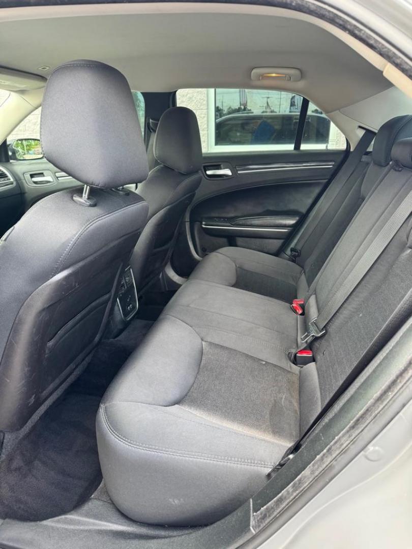 2018 GRAY CHRYSLER 300 TOURING (2C3CCAAG2JH) with an 3.6L engine, Automatic transmission, located at 3100 Covert Avenue, Evansville, IN, 47714, (812) 473-4492, 37.955418, -87.512238 - Photo#5