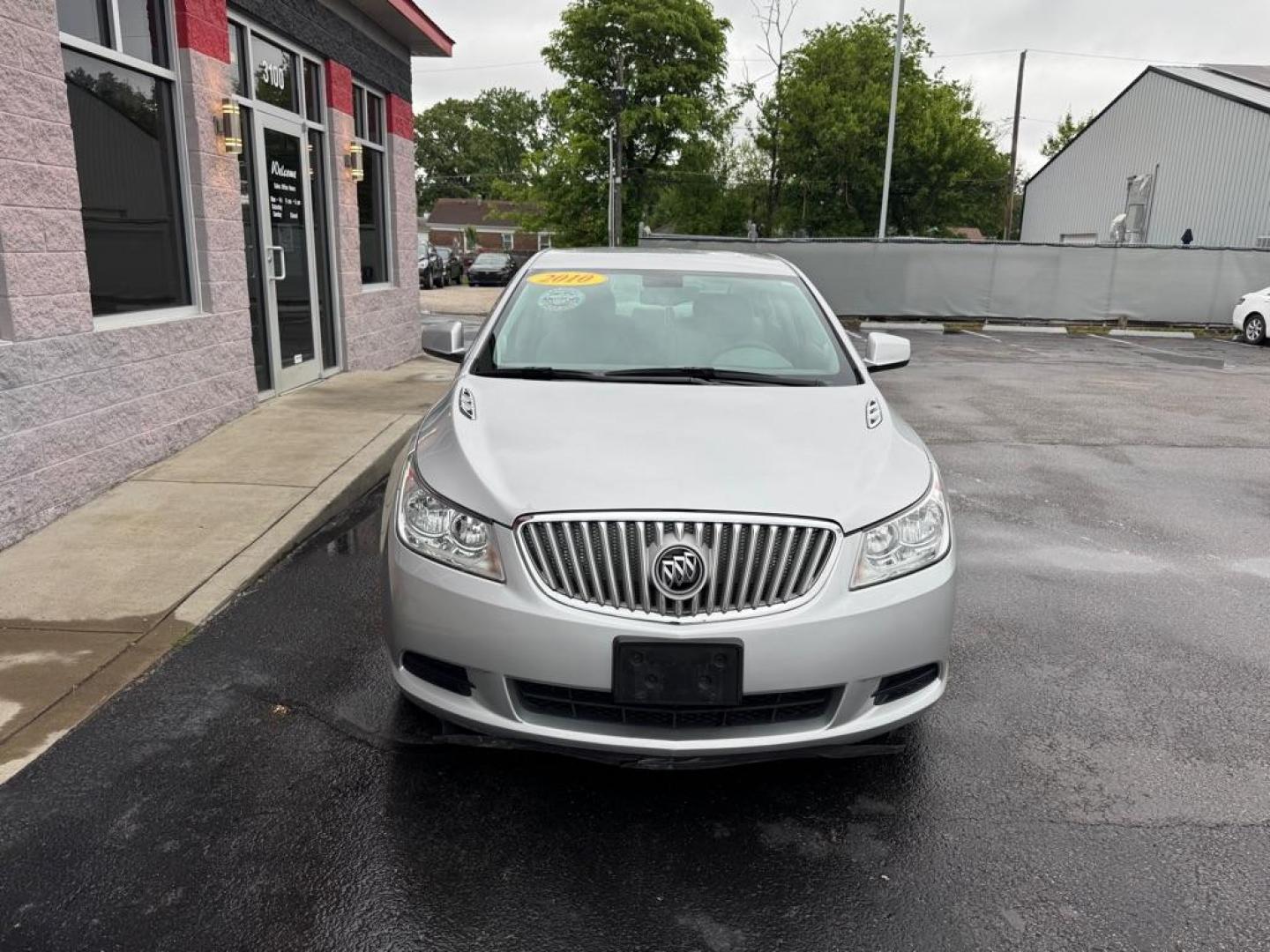 2010 SILVER BUICK LACROSSE CX (1G4GB5EG5AF) with an 3.0L engine, Automatic transmission, located at 3100 Covert Avenue, Evansville, IN, 47714, (812) 473-4492, 37.955418, -87.512238 - Photo#1