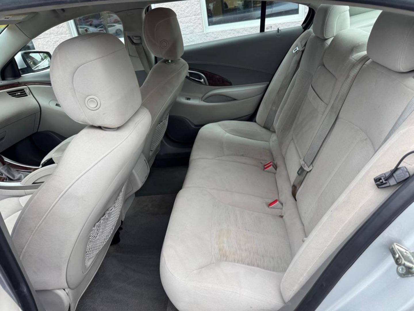 2010 SILVER BUICK LACROSSE CX (1G4GB5EG5AF) with an 3.0L engine, Automatic transmission, located at 3100 Covert Avenue, Evansville, IN, 47714, (812) 473-4492, 37.955418, -87.512238 - Photo#5