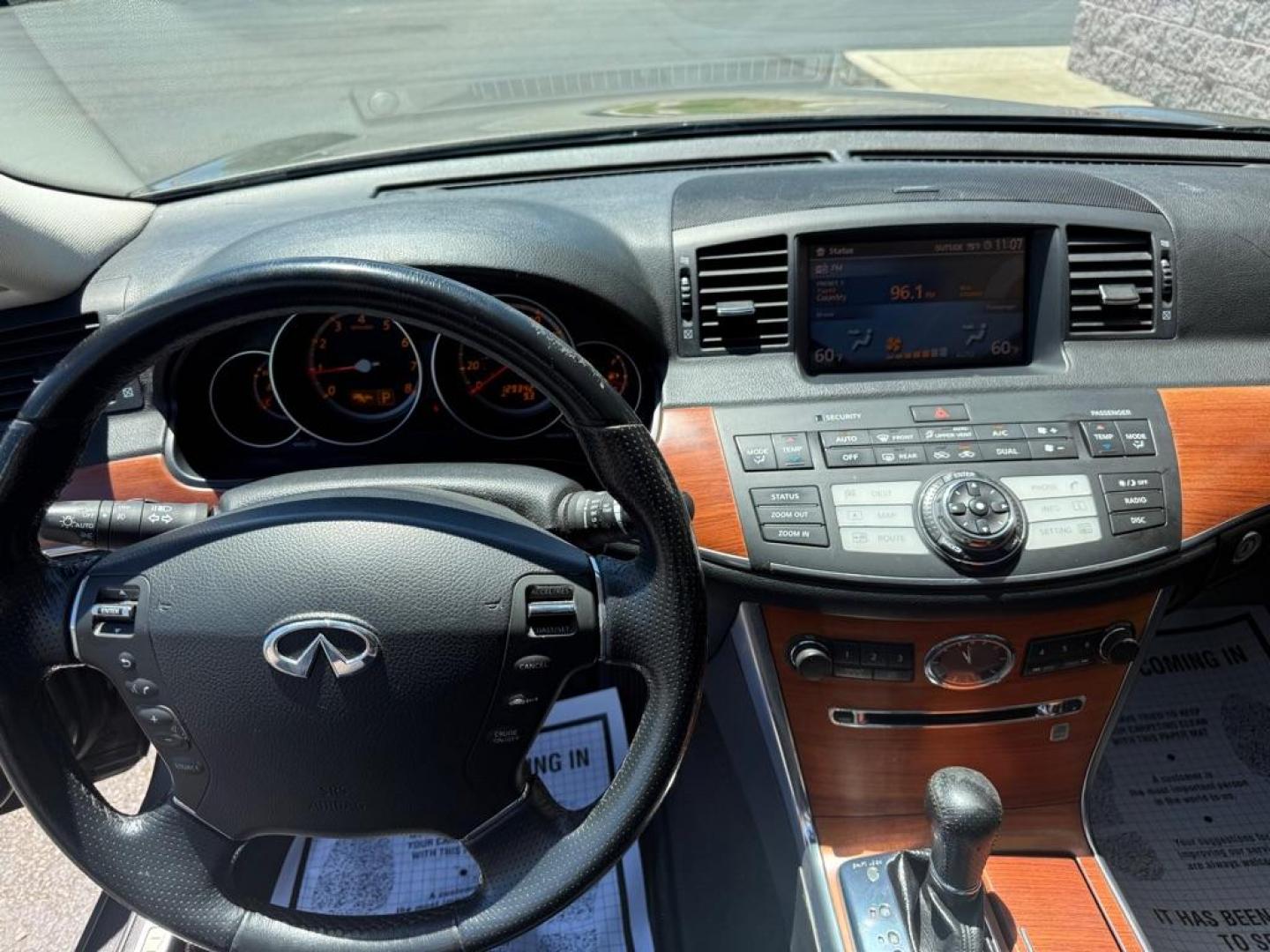 2007 GRAY INFINITI M35 BASE (JNKAY01F97M) with an 3.5L engine, Automatic transmission, located at 3100 Covert Avenue, Evansville, IN, 47714, (812) 473-4492, 37.955418, -87.512238 - Photo#4